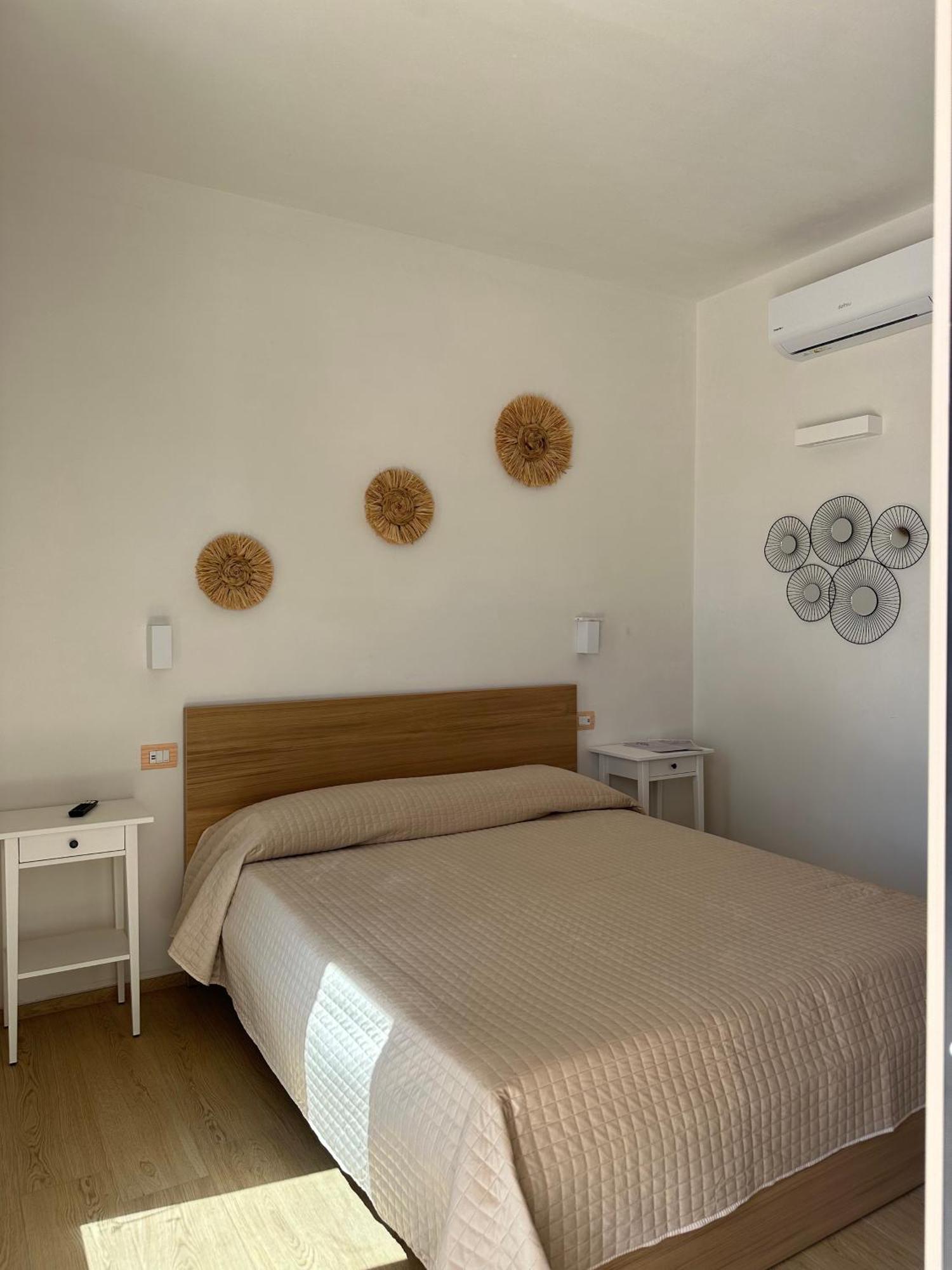 Li Mori Rooms Lizzanello Экстерьер фото