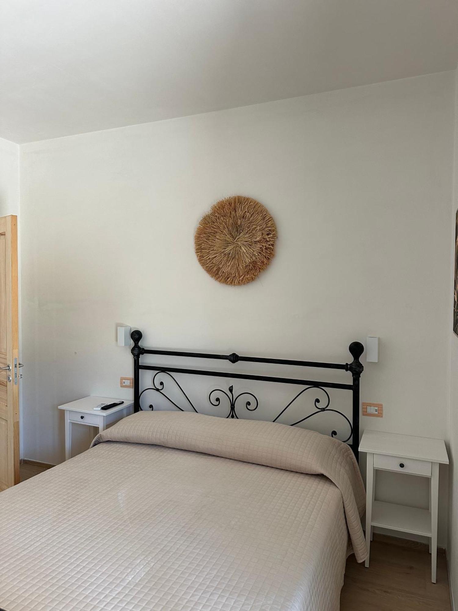 Li Mori Rooms Lizzanello Экстерьер фото