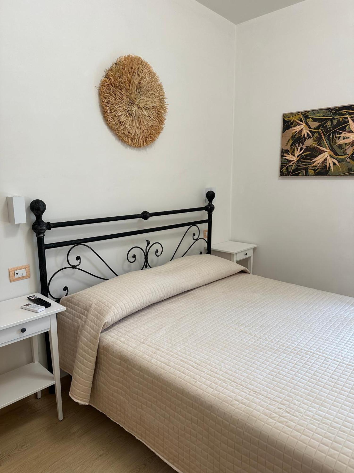 Li Mori Rooms Lizzanello Экстерьер фото
