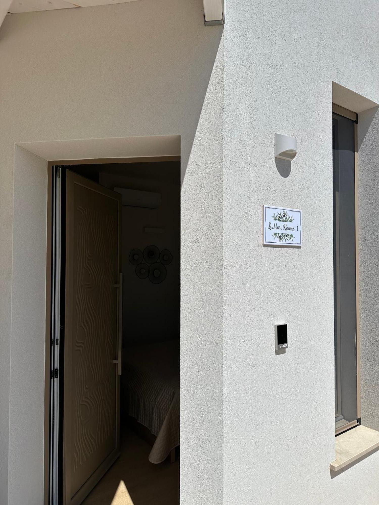 Li Mori Rooms Lizzanello Экстерьер фото